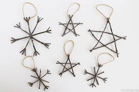 With so many different types of christmas ornaments and holiday decorations to choose from, it's easy to just go with what you know and do the same thing every year. Rustic Twig Christmas Ornaments Rustic Christmas Ideas