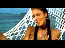 At the age of 17, after making some demos, she approached several record companies. Shy M Femme De Couleur Clip Officiel Youtube