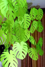 Plastic Jungle Cloths Vines Table Made Fromjungle Vines Made From Plastic Table Clo Jungle Decorations Jungle Theme Birthday Party Jungle Theme Birthday