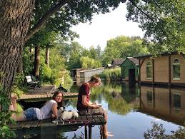 Ihr traumhaus zum kauf in mecklenburgische seenplatte (kreis) finden sie bei immobilienscout24. Bungalow Mecklenburgische Seenplatte Am Wasser Ferienhaus Am See Wesenberg