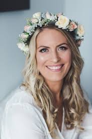 Jen and Mat head to the waterfront for rustic floral wedding