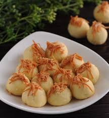 Cheese cake chocolate indulgence ini terdiri daripada lapisan chocolate ganache, cream so, apa lagi? Resipi Biskut Tart Nenas Keju