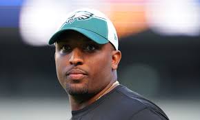 Derrick Clay (@ReddHeels1428)