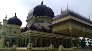 Identitas sekolah nama madrasah nsm npsn alamat desa kecamatan kabupaten provinsi tenaga kebersihan. Azizi Mosque Wikipedia