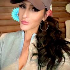 Hi, I would like to hear from anyone who lives in country club estates... I  heard the water bill is ridiculous...is that true? Are there any areas  safer than others? Any major