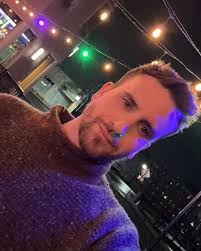 Brandon Kyle (@idkbranflakes) • Instagram photos and videos