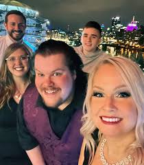 Rachael Mellor (@rachaelmellormusic) • Instagram photos and videos