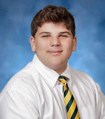 High School Football Team Dedicates Season to Teammate Who Died of Seizure