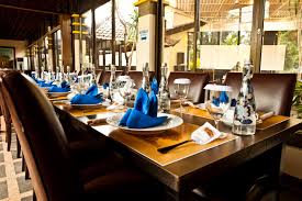 Raya bandara juanda, semambung, sidoarjo, kabupaten sidoarjo, jawa timur, indonesia: Qendi Resto Rumah Makan Jawa Bali