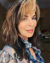 Lauren Koslow
