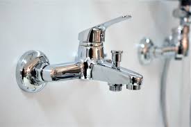 finding the best kitchen faucet option