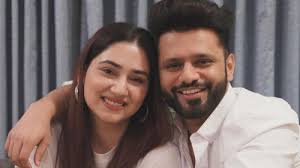 Laughter Chefs: Rahul Vaidya hilariously reveals how he convinced wife Disha  Parmar to let him work