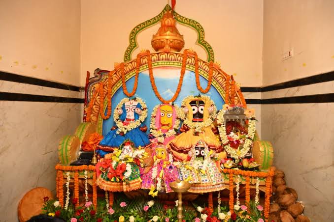 जशपुर के दोकड़ा में जब गजपति महाराज बने CM विष्णुदेव साय,