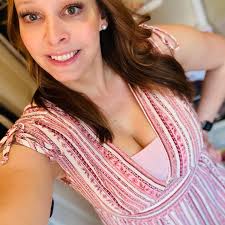 I was living up in Connecticut in that area when this was going on, my  heart broke for this sweet mother of 5 small children 😓