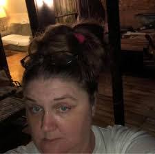 Amanda Akers's Instagram, Twitter & Facebook