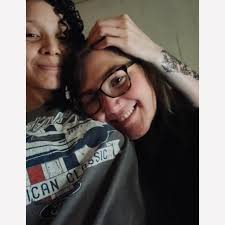 Which piercing shops take walk-ins?