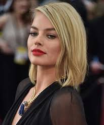 Here's a hairstyle that has a shorter length at the back with longer angles at the front that curls at the chin and frames the face. Celebrity Bob Haircuts 2019 Bpatello