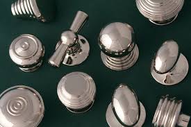 kitchen cupboard knobs some tips on