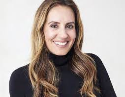 Karen Scheid's Instagram, Twitter & Facebook