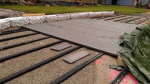 Projekt Poolterrasse Bau Der Unterkonstruktion Und Verlegen Der Bpc Dielen Mit Dem Bau Der Freistehenden Unterkonstruk Pool Terrasse Unterkonstruktion Pool
