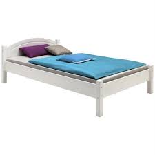 Komfortables einzelbett in 100 x 200 cm. Holzbett Marie Kiefer Weiss 100 X 200 Cm Kaufland De