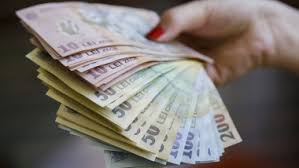 Din totalul beneficiarilor de indemnizatie sociala inregistrati in iulie, 800.671 erau pensionari din sistemul. Aproape 950 000 De Pensionari Au Primit IndemnizaÅ£ie SocialÄƒ In Luna August