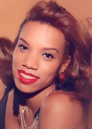 Naomi Strother's Instagram, Twitter & Facebook