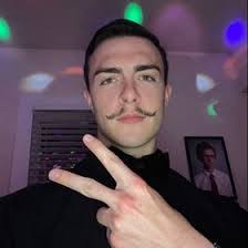 David Weafer's Instagram, Twitter & Facebook