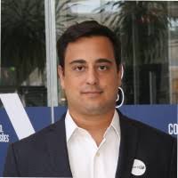 30+ "Paulo Santini" profiles