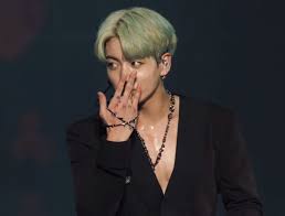 25, bts jungkook posted a selfie on weverse that made fans go … Wdkkwk1jq7xrtm