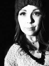 Does anyone have any suggestions for a good female masseuse?