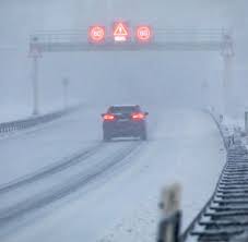 Wetter unwetter sturm informationen für niedersachsen. Wetter Verkehrsminister Scheuer Rat Zu Hause Zu Bleiben Welt