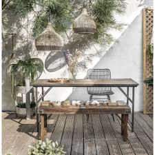 I love working with relaimed wood. The Coolest Industrial Vintage Style Bench Seat