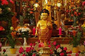 Lễ là một hình thức biểu hiện sự cung kính của người này đối với người nguyện thứ nhất lễ kính chư phật, chẳng phải chỉ là đảnh lễ đức phật thích ca hay phật. Chua Pháº­t Huá»‡ Video Ä'áº¡i Lá»… Pháº­t Ä'áº£nh Pl 2560 Ngay 07 05 2016