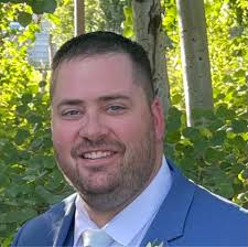 Looking for a 40x60 floor plan with 4-5 bedrooms, one story, send your  recommendations please