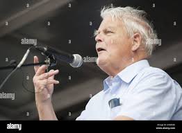 Bruce kent hi-res stock photography and images