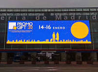 Led Curtain Wall Display | Flexible Led Curtain Screen - HSC LED