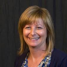 I had an amazing time this weekend at the Hogle Zoo with Ana Santos, Racheal  Rich and our Marketing Field Team, introducing Nature's Bakery to the  community!