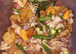 Karakteristik air sungai yang cenderung tawar, bercampur dengan air laut yang asin, menyebabkan black sea memiliki lapisan atas yang lebih segar dan ringan serta lapisan bawah yang lebih padat. Resep Cumi Asin Tumis Mix Krecek Oleh Novia Wulansari Cookpad