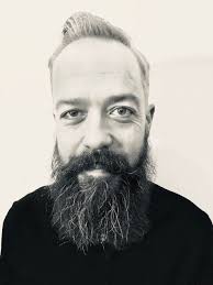 If you happen to be in the Thompson area, this group of artists has a ton  of interesting stuff, classes starting as well. Tell them Doc Warren sent  you. I mean, they