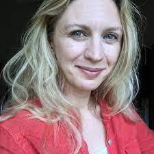 Sharon Dolinger's Instagram, Twitter & Facebook