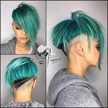 Per riparare i capelli colorati grazie alle proprietà della ceramica e alle . 27 Ottime Idee Su Capelli Corti Colorati Capelli Corti Colorati Capelli Corti Capelli