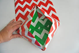 These small gift bags are perfect for party favors, small holiday. How To Make A Gift Bag From Wrapping Paper In 5 Simple Steps