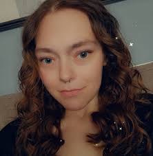 Do you have pets that keep you company while gaming?