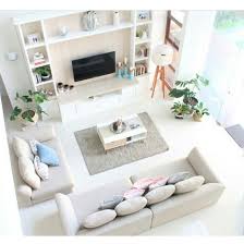 Dekorasi ruang keluarga tak selalu melibatkan sofa atau meja. 10 Desain Ruang Keluarga Kekinian Ini Pas Untuk Rumah Mungil