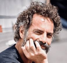 El teatro como militancia. Un reencuentro con Francisco Denis -