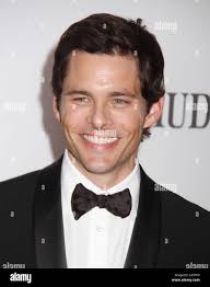 S 120 10 hi-res stock photography and images