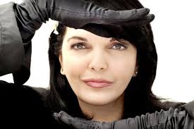 Sex kitten seeks her soul mate