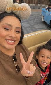 Savannah Moreno Pico (@katskurves) • Threads, Say more