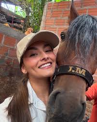 Mariana Muñoz (@mariana_munoz72) • Instagram photos and videos